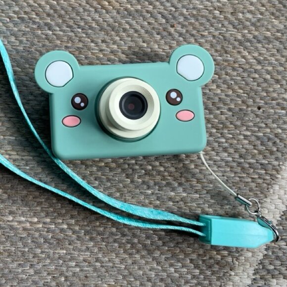 Kidamento Kids' Camera - Picture 1 of 5
